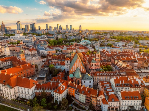 A Spotlight on Society as You Send a Parcel to Poland