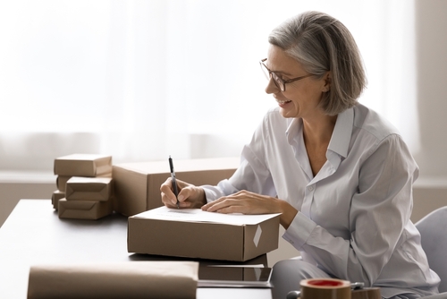 Sending a Package to Poland: Thoughtful Gifts in 2026
